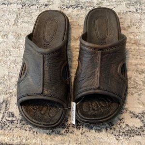 Men’s sandals